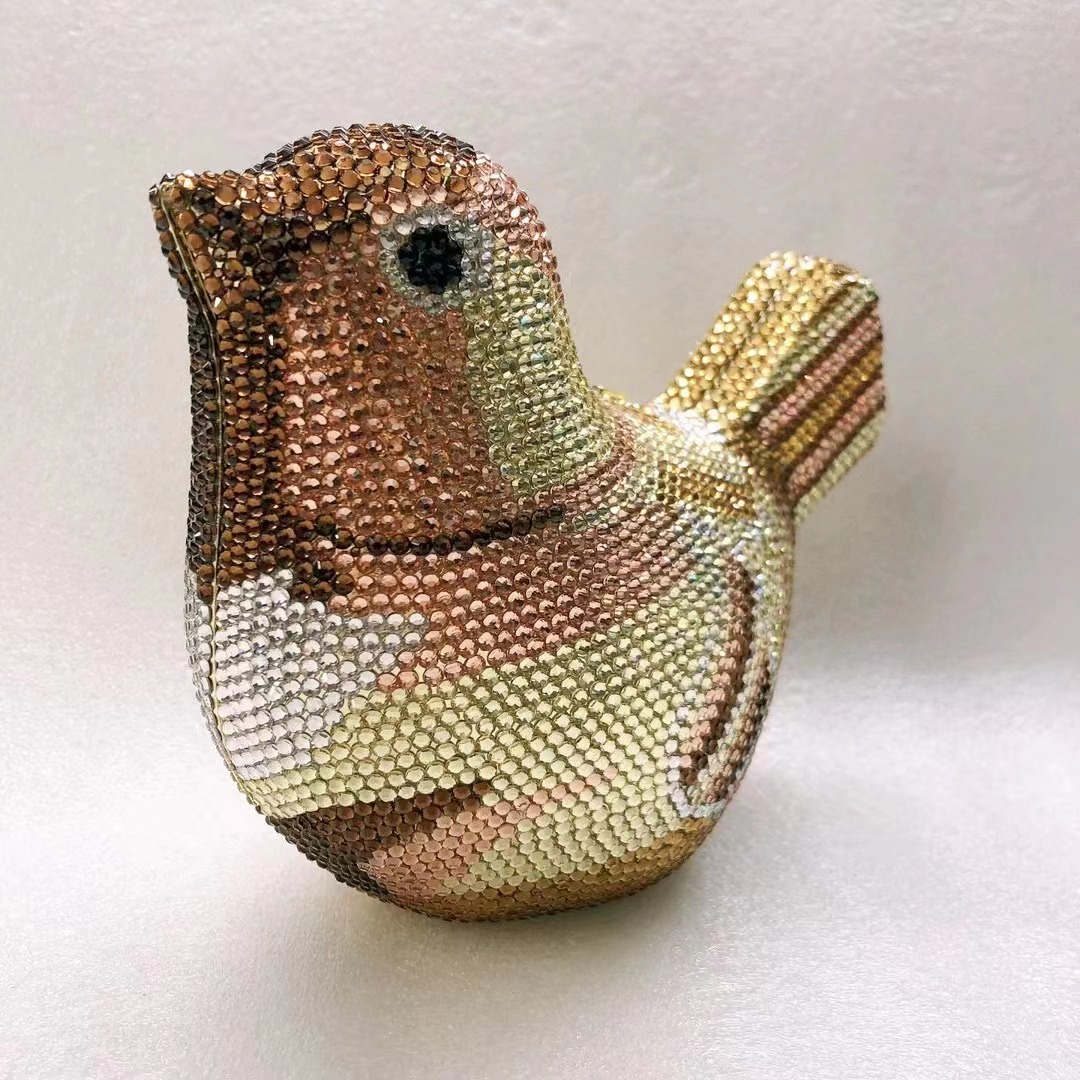 Bird Diamond Evening Bag Clutc - đánh giá và giá Luxury Bags White