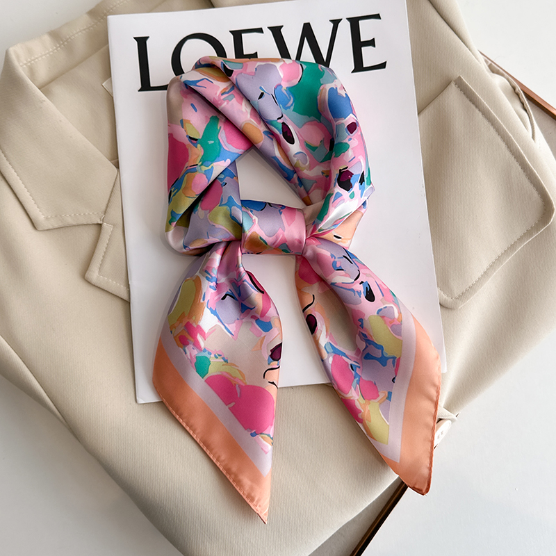 Luxury Floral Print Square Sil - đánh giá và giá Discount Luxury Bags