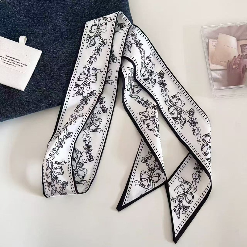 Black White Double Sided Paisl - đánh giá và giá Luxury Bags White