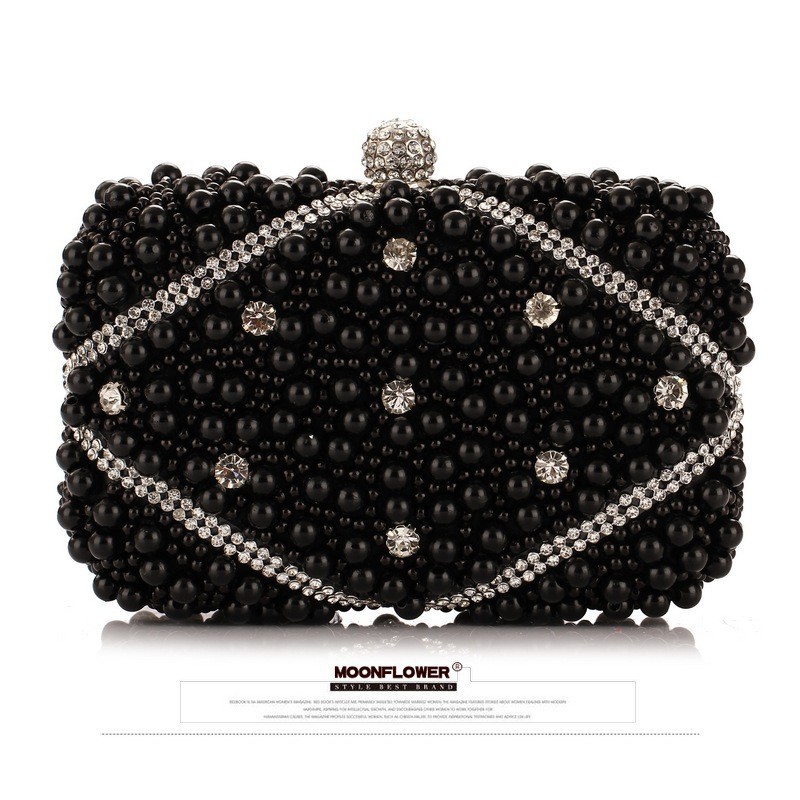 Luxury Crystals Beaded Pearl E - đánh giá và giá Luxury Bags White