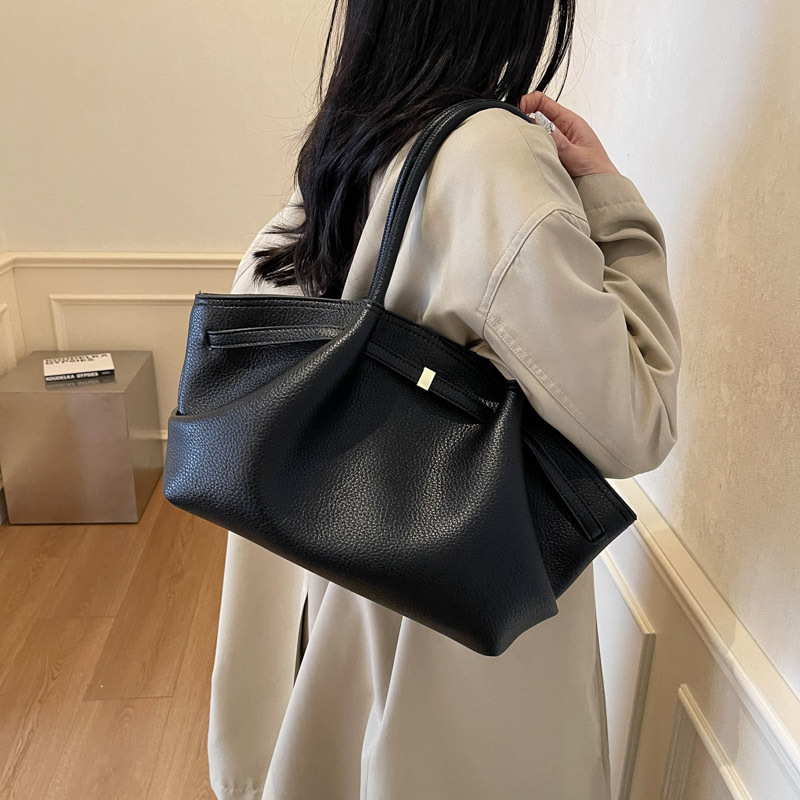 Burgundy Ladies Handbags Luxur - đánh giá và giá Discount Luxury Bags