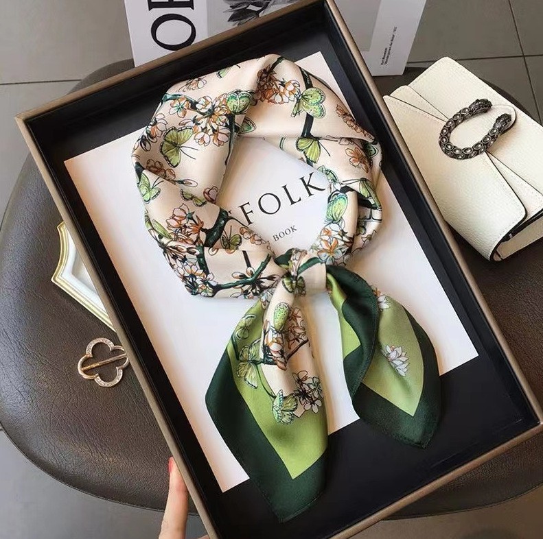 Luxury Fashion Print 70*70cm S - đánh giá và giá Discount Luxury Bags