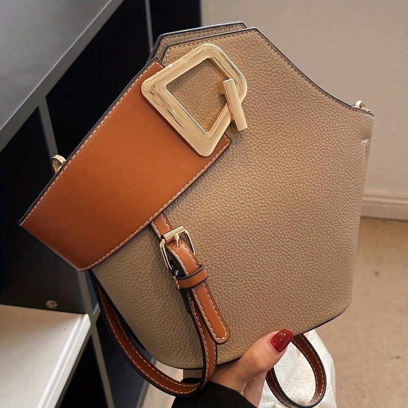 Elegant White Pebbled Bucket B - đánh giá và giá Luxury Bags White