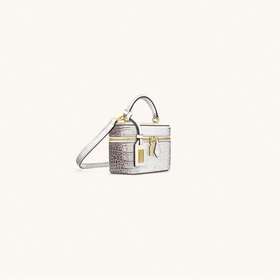 JW Box Bag White 2026 Summer N - đánh giá và giá Luxury Bags White